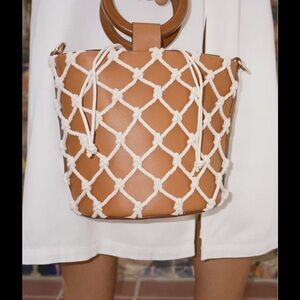 Lulu's Tan and White Shoulder Bag with Netted Design